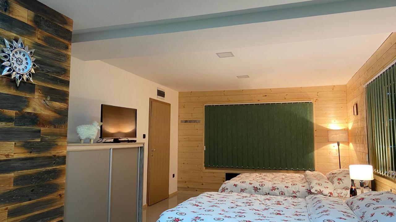 Alexandar Studio Apartman Мокра-Гора Экстерьер фото